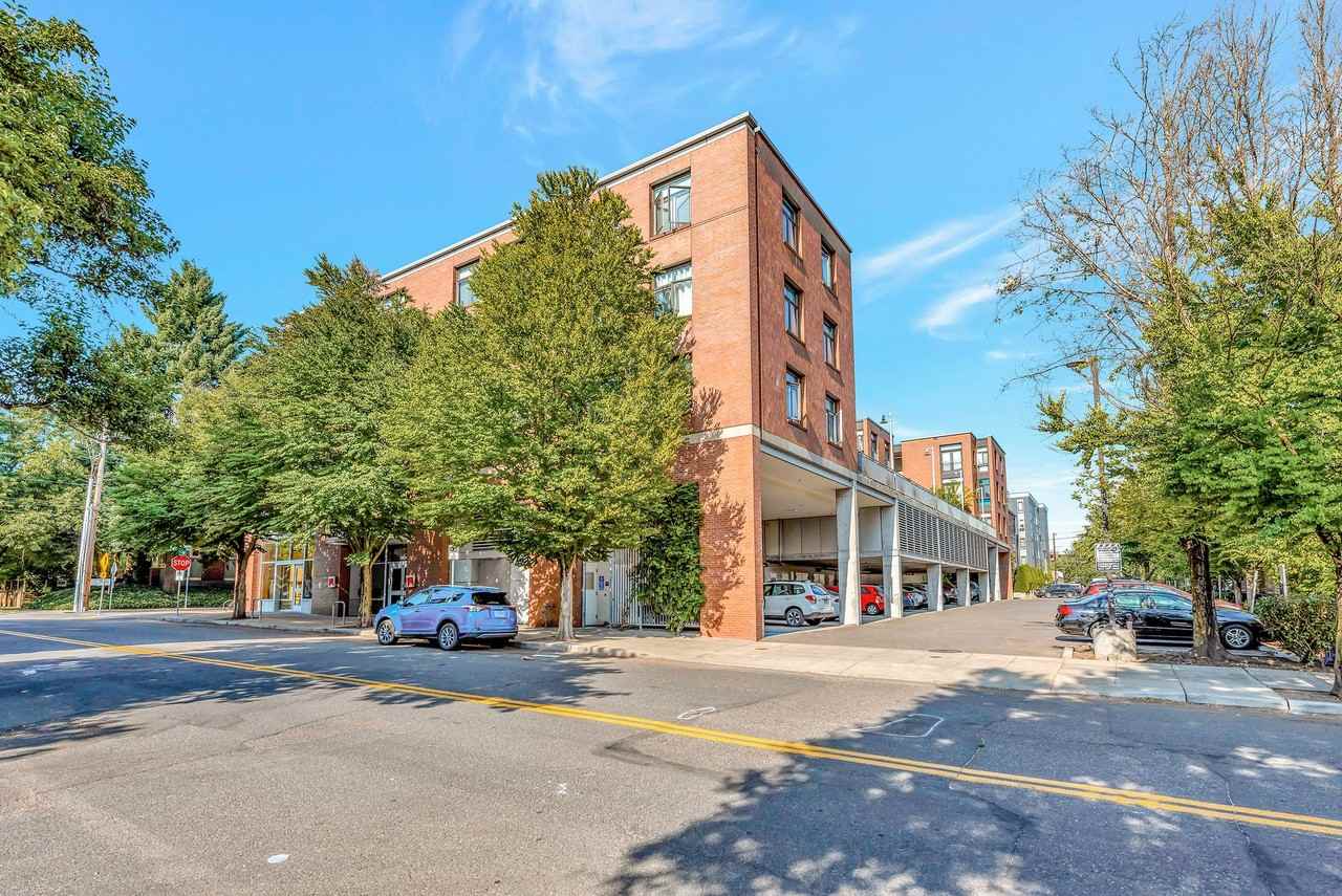 Bookmark Apartments - Photo 2 of 3