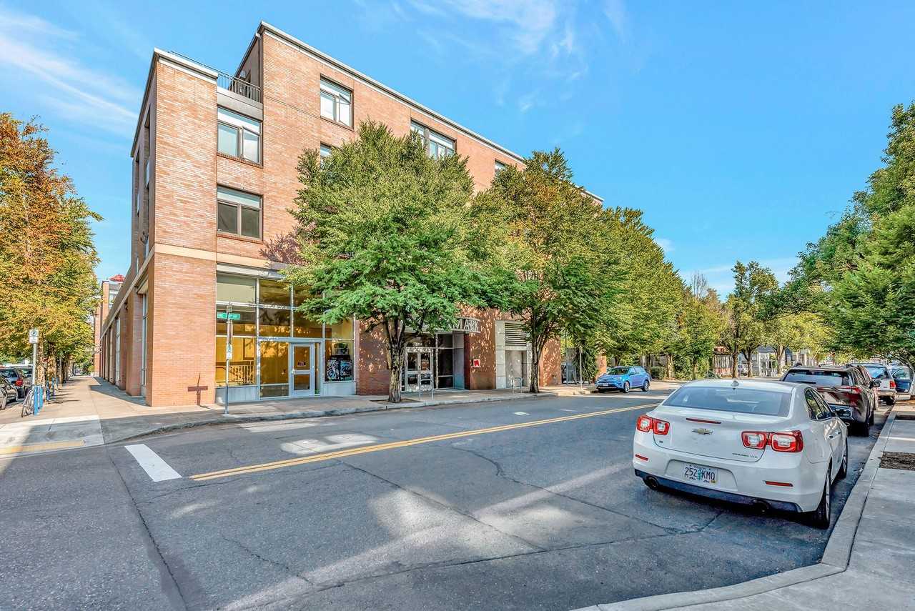 Bookmark Apartments - Photo 3 of 3