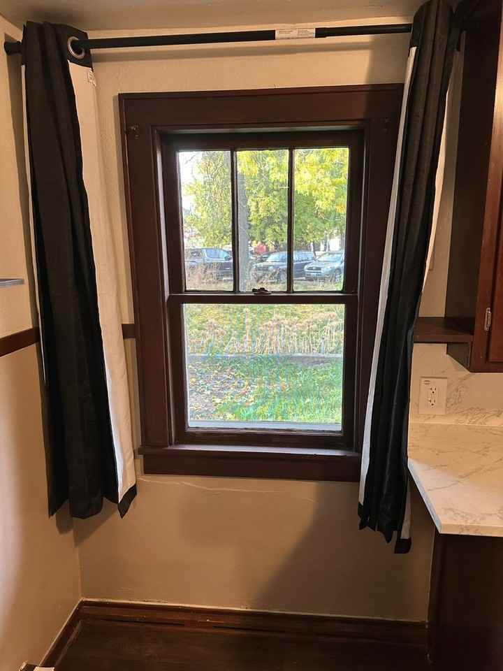 403 Ne Gray Ln - Photo 5 of 13