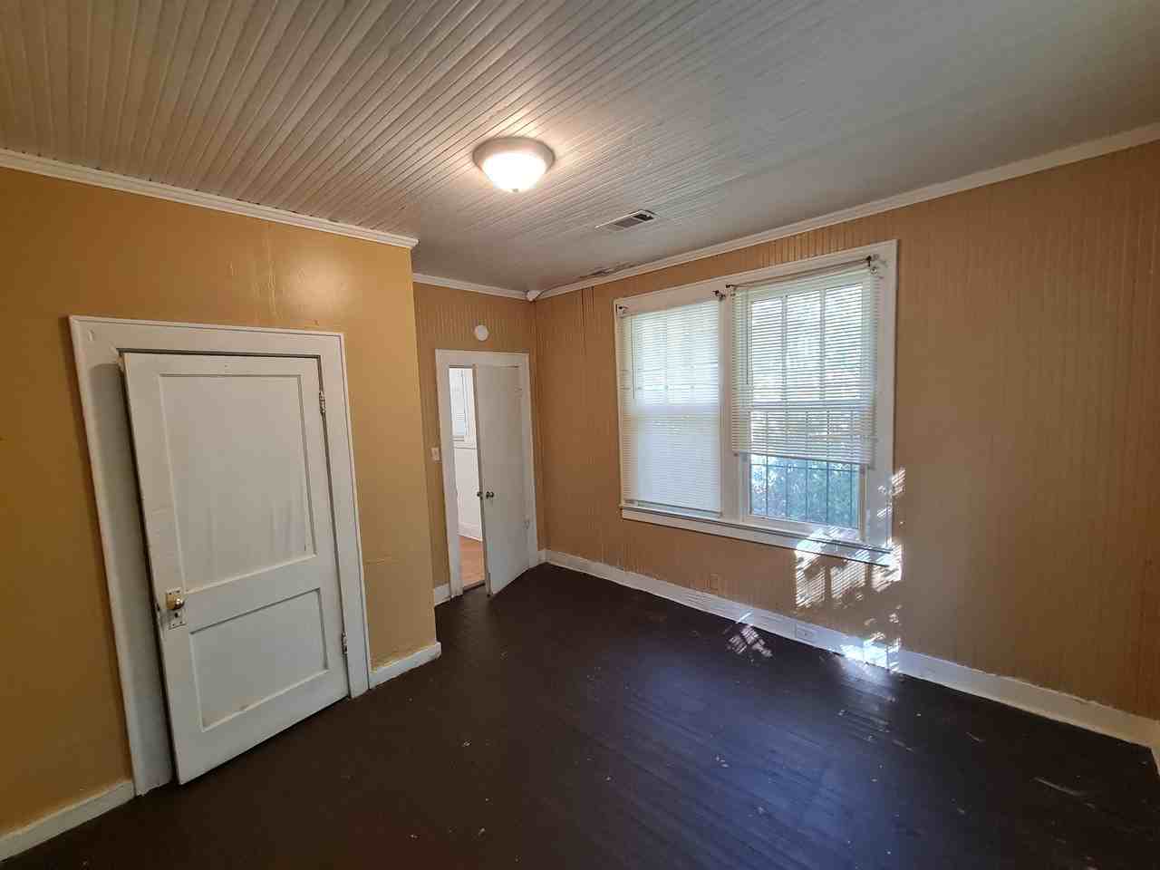 151 Wade Street - Photo 2 of 17