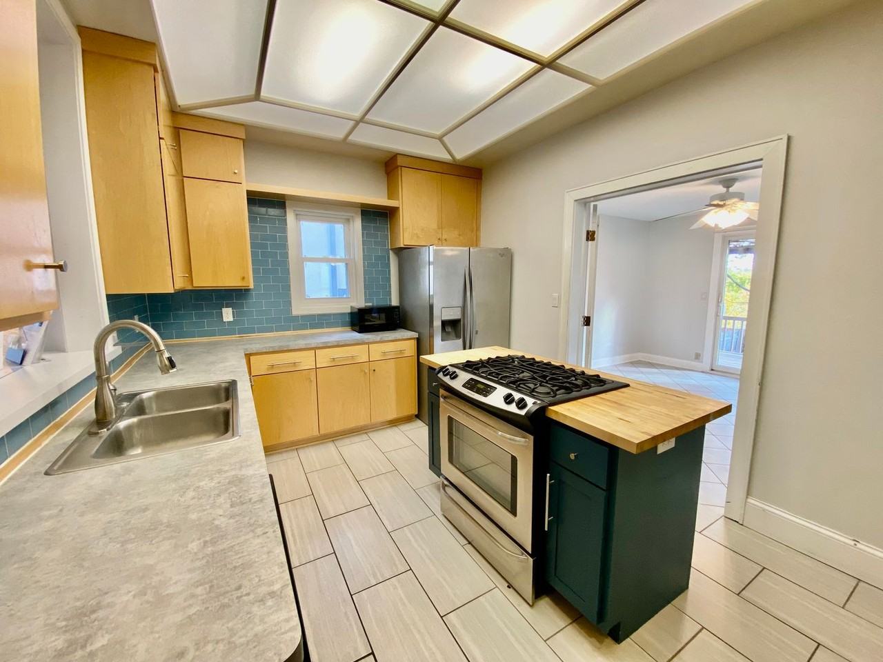 3443 Hennepin Ave - Photo 2 of 26