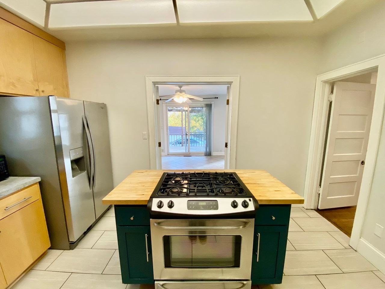 3443 Hennepin Ave - Photo 4 of 26