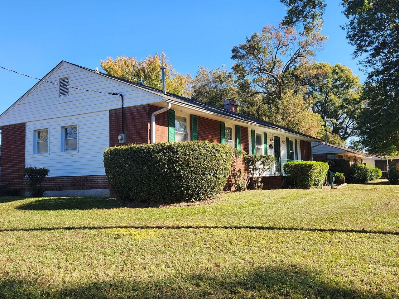 2432 Lasalle St - Photo 2 of 19