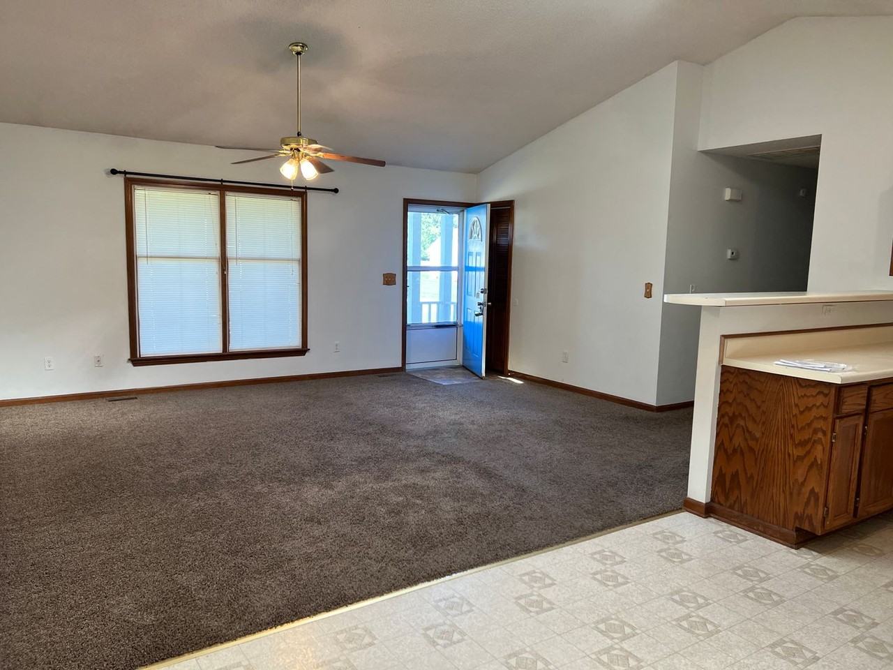 120 Northbanks Rd - Photo 2 of 10