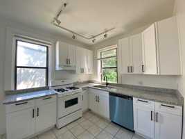 featured image of 451 Warner St