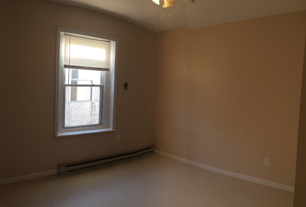 1639 Diamond Street - Photo 3 of 6