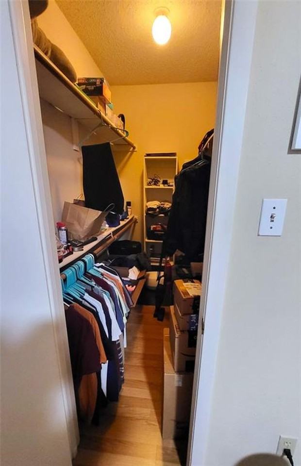 114 E 31st St #201 - Photo 5 of 11
