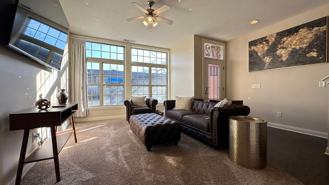 342 S Washington St - Photo 1 of 1