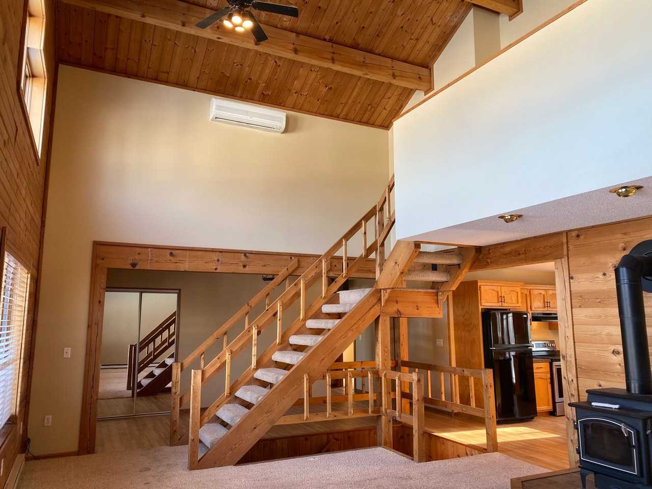 116 Golden Spike Road - Photo 3 of 27