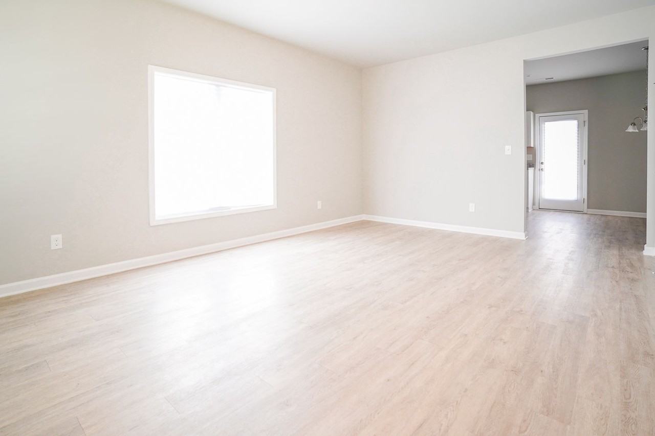 168 Pepperbush Dr - Photo 6 of 13