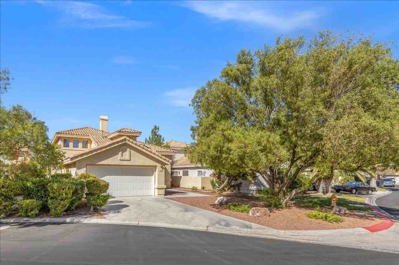 7900 Abalone Cove Dr - Photo 2 of 38