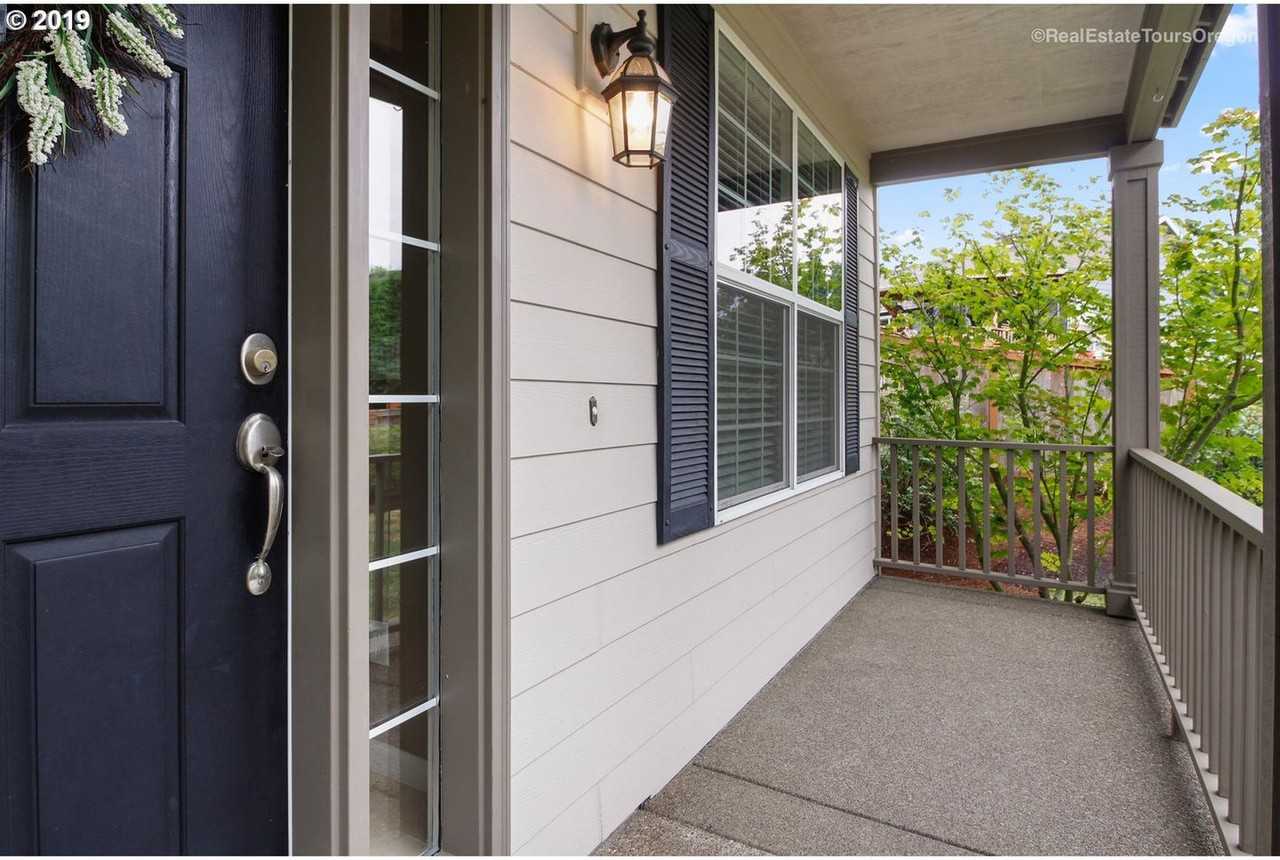 12564 Se Maplewood Ct - Photo 3 of 39