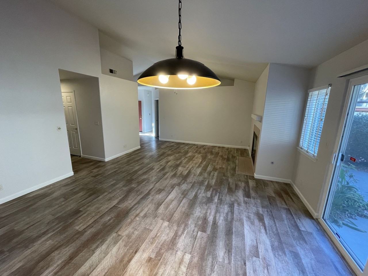 529 Mission Santa Fe Cir - Photo 3 of 22