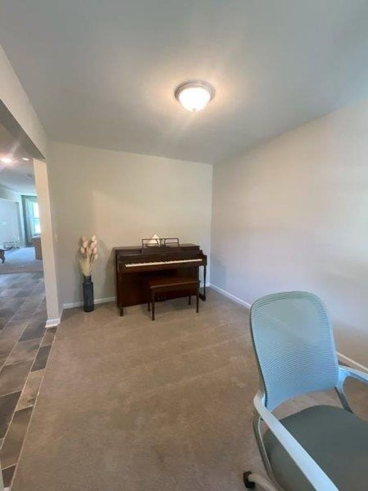 3704 Stone St - Photo 5 of 27