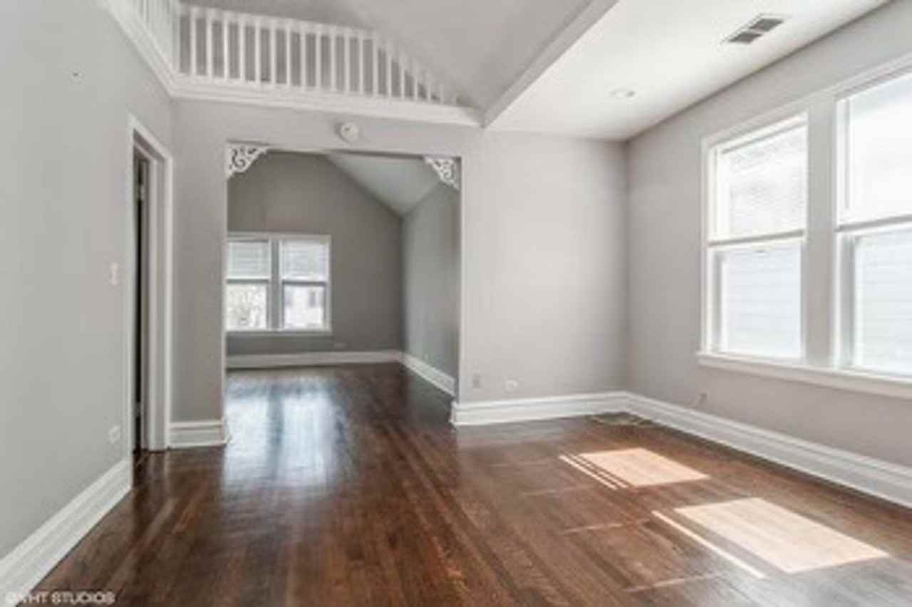 3710 N Drake Ave - Photo 2 of 8