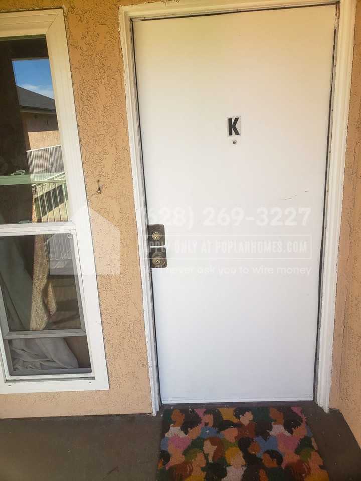 325 S Garnsey St #K - Photo 2 of 24