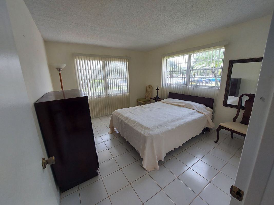 5 Mansfield A - Photo 2 of 3