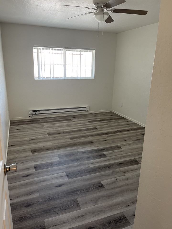 937 N Main Street #A25 - Photo 6 of 9