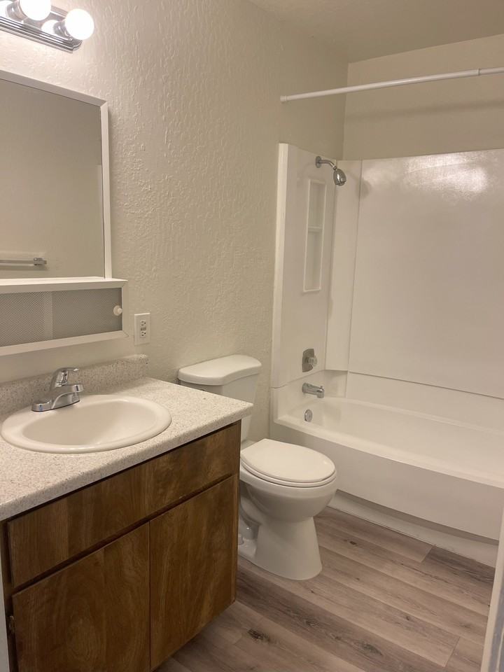 937 N Main Street #A32 - Photo 2 of 8