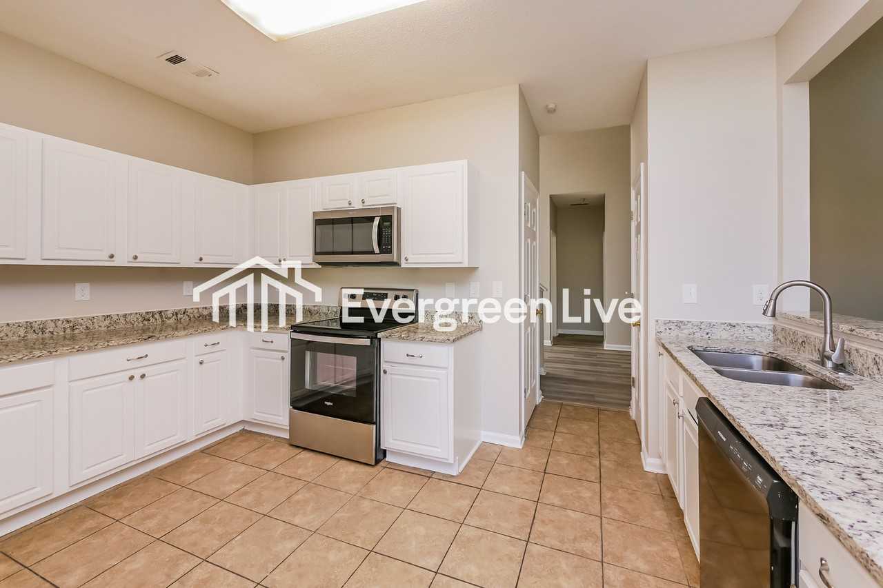 555 Willow Ash Dr - Photo 6 of 14