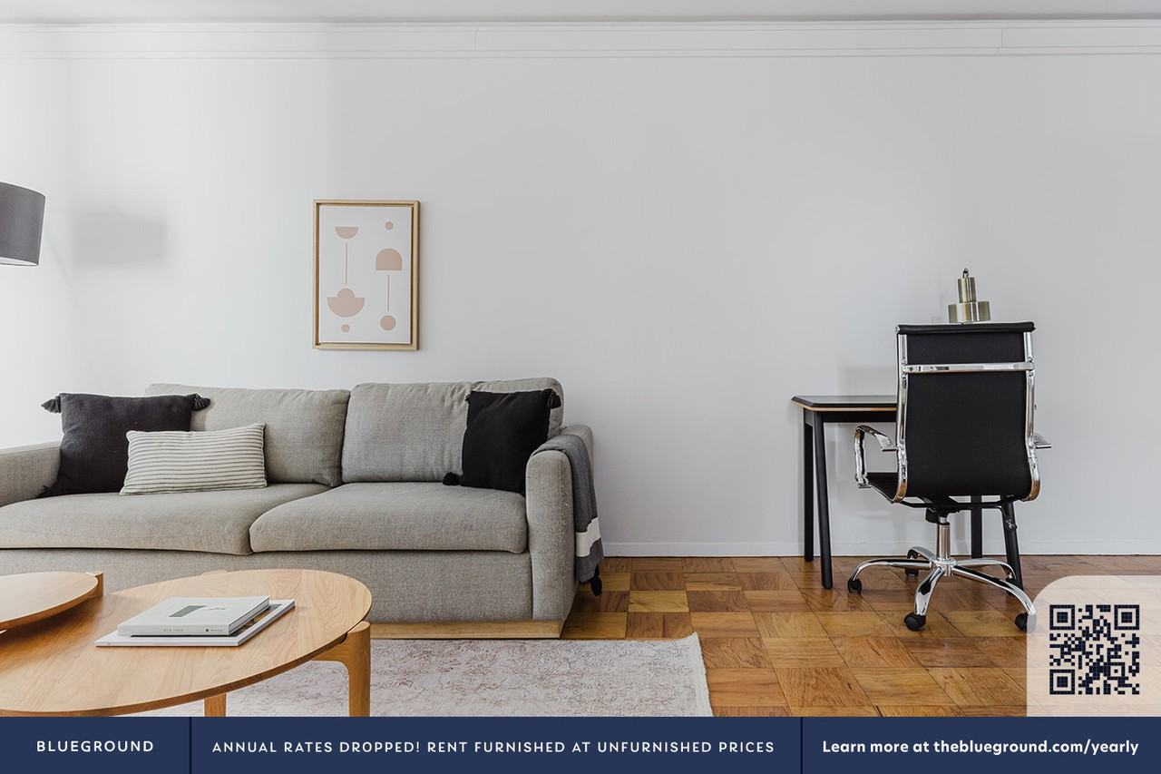 230 West 55th Street - Photo 3 of 38