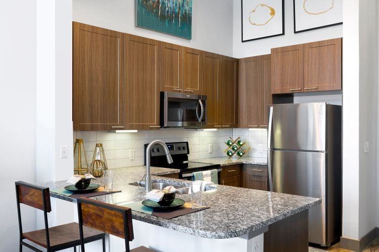 South 400 - Photo 3 of 30