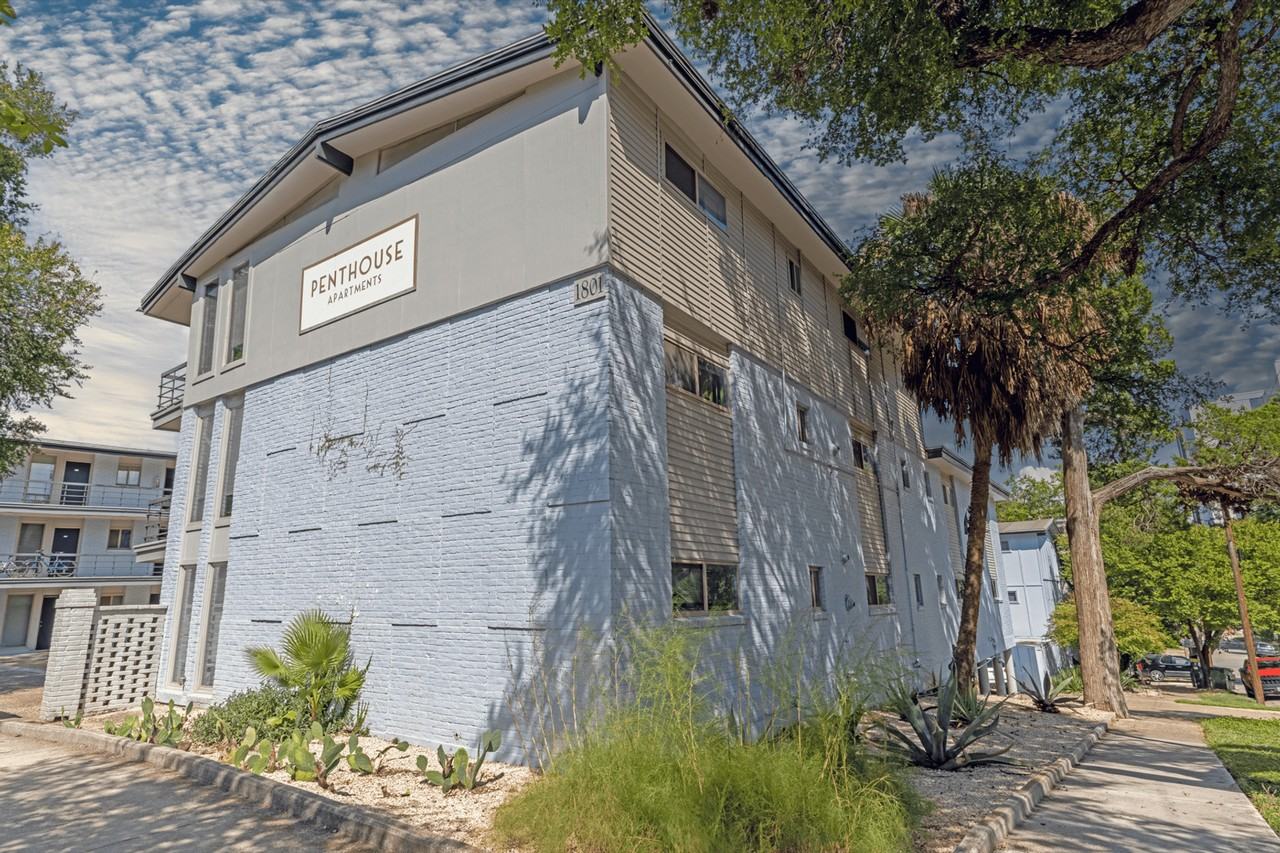 Penthouse Apartments - Photo 6 of 50