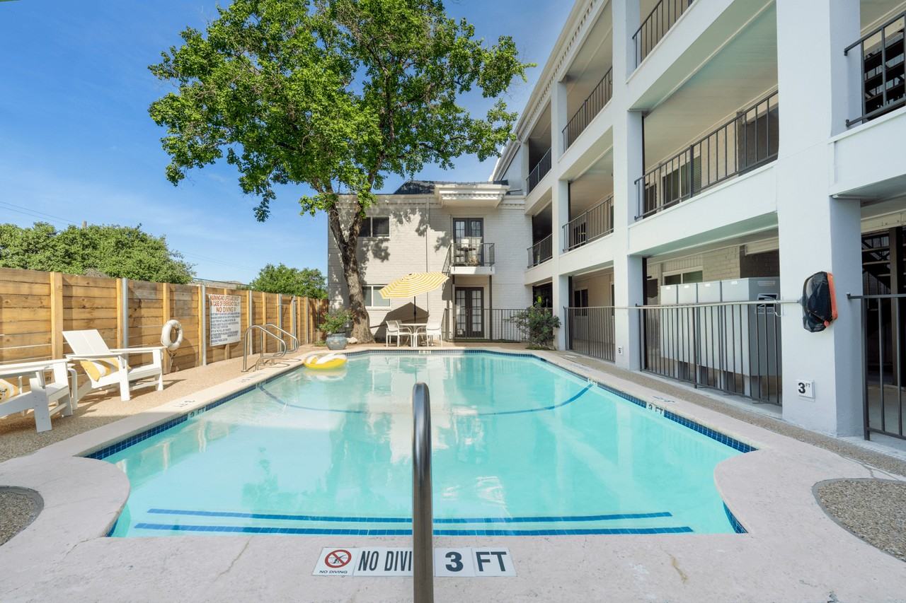 Enfield Place - Photo 2 of 8