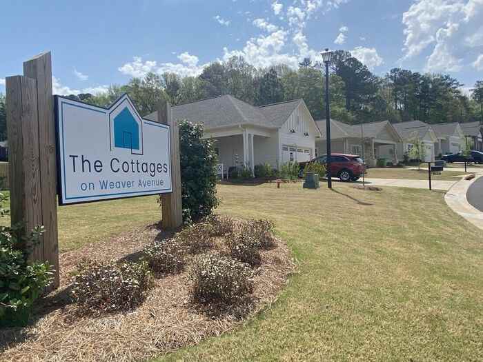 4064 Ashley Dr - Photo 2 of 7