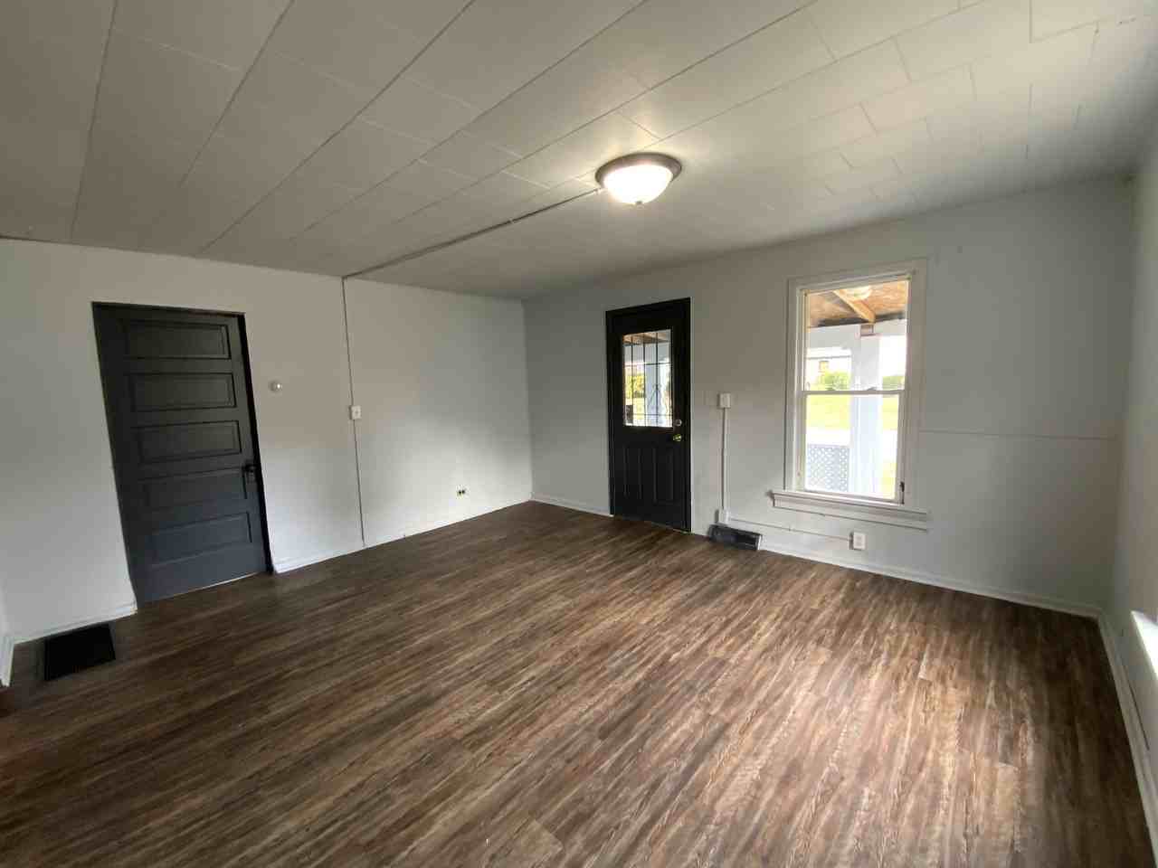 1120 Martin St #NA - Photo 2 of 16