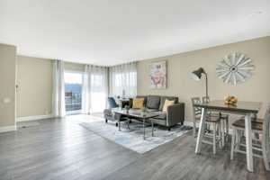 featured image of 5915 Lauretta St #2