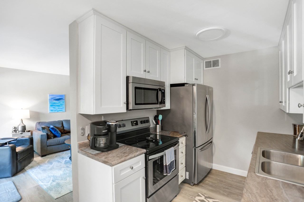 6406 Friars Rd #133 - Photo 5 of 23