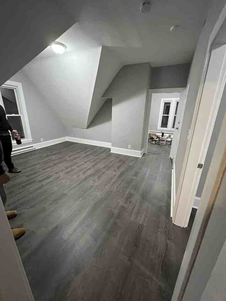 39 Fox St #3 - Photo 2 of 8