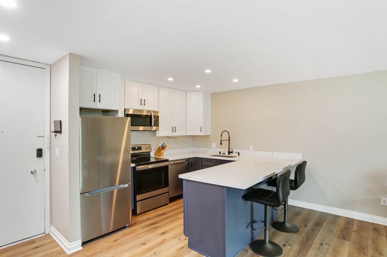 3050 Rue D' Orleans #220 - Photo 3 of 35