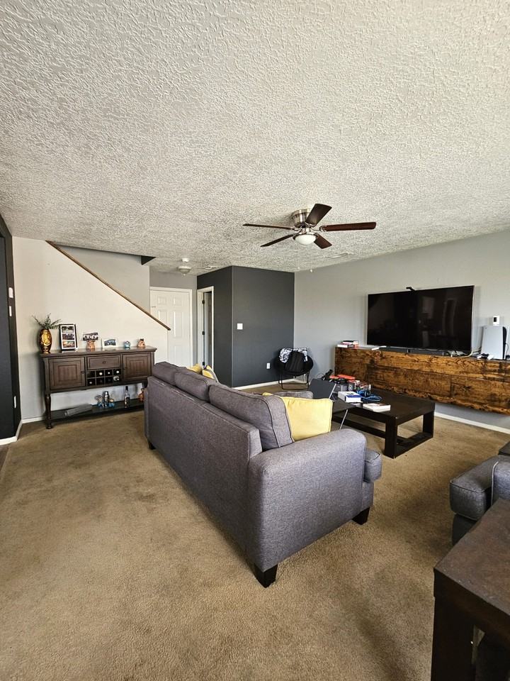 1340 Ojo Sarco St Sw #NA - Photo 5 of 22