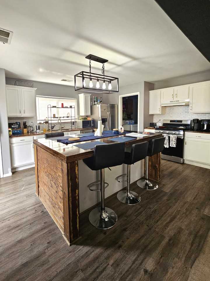 1340 Ojo Sarco St Sw #NA - Photo 7 of 22