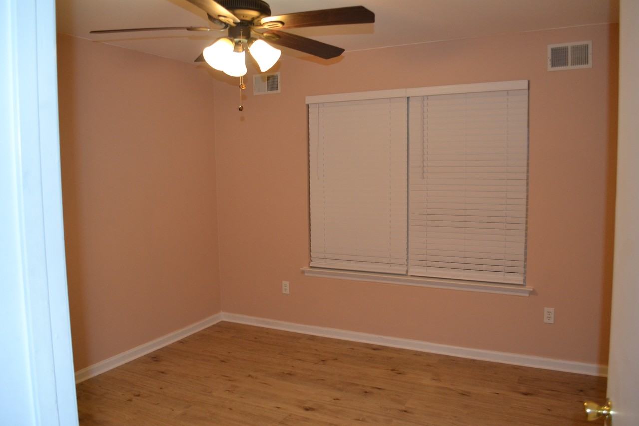 51 Brookside Ln - Photo 2 of 23