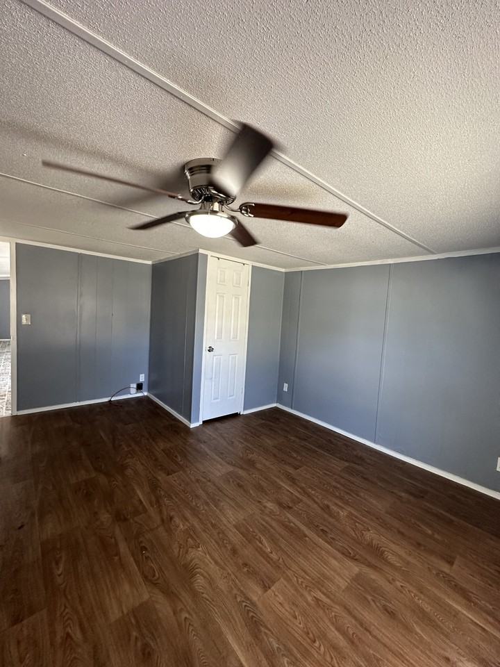 122 Marsha St #NA - Photo 3 of 6