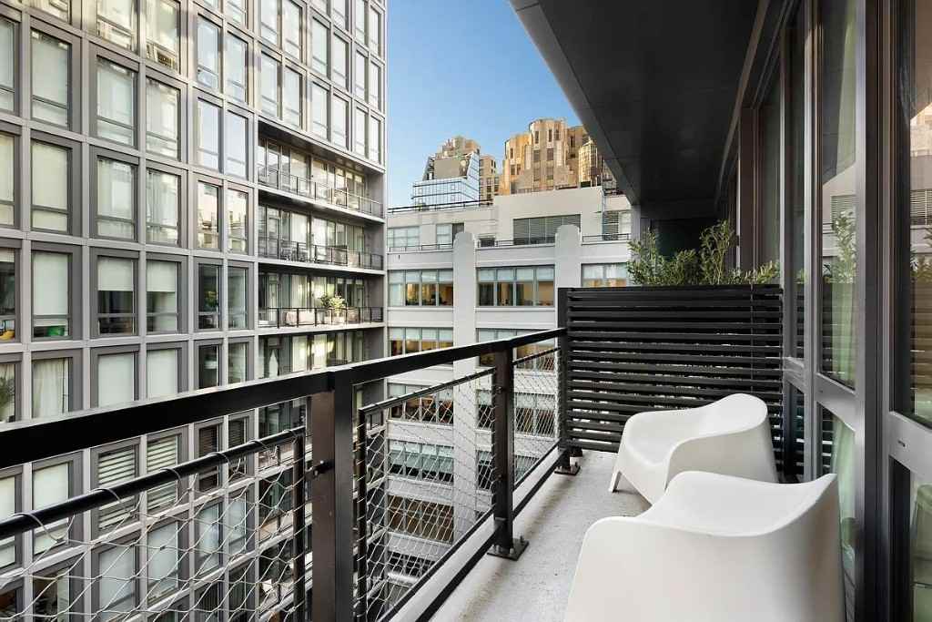 Charlton St #N9E - Photo 4 of 14