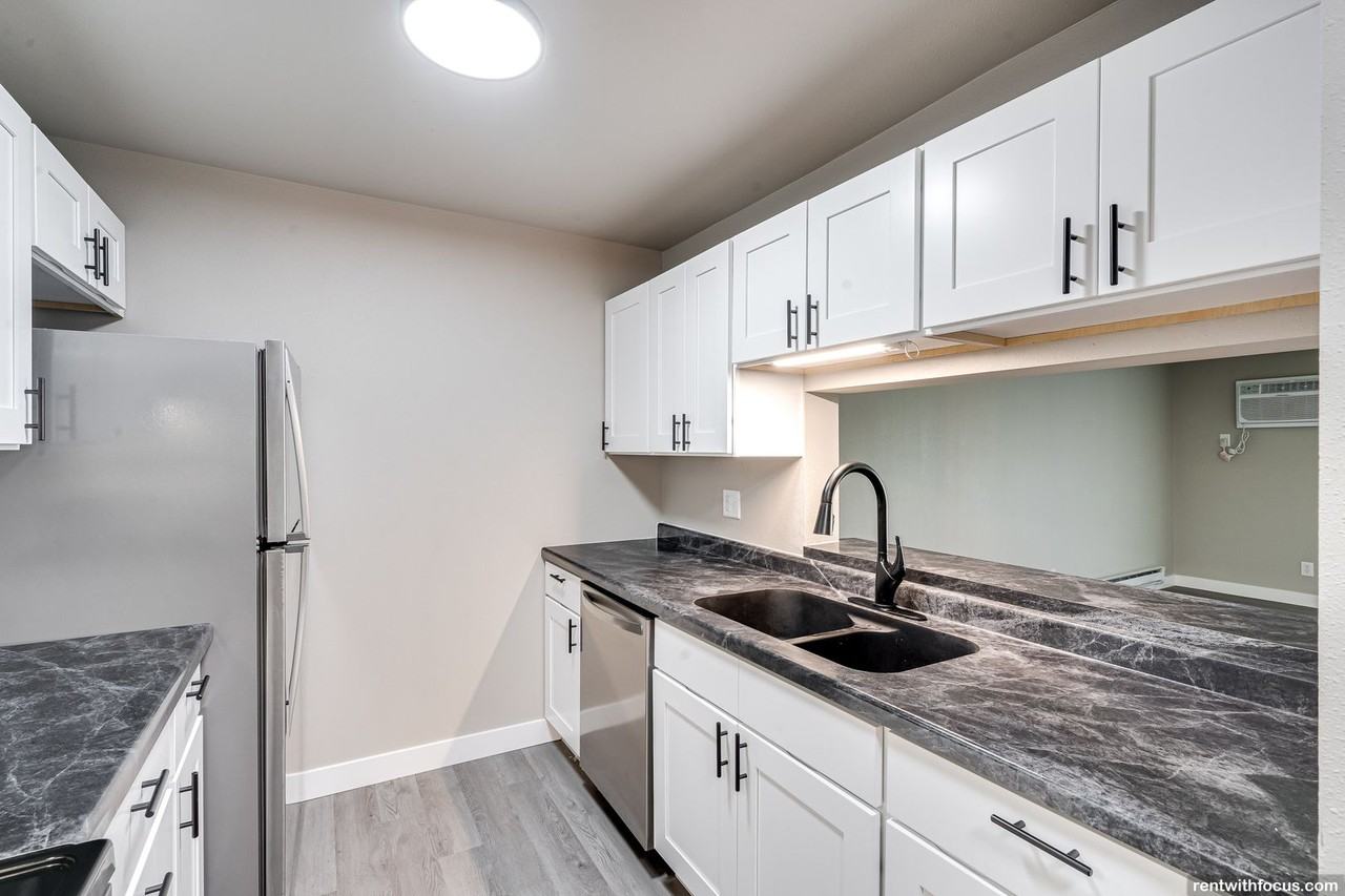 The Edge Community - Photo 2 of 26