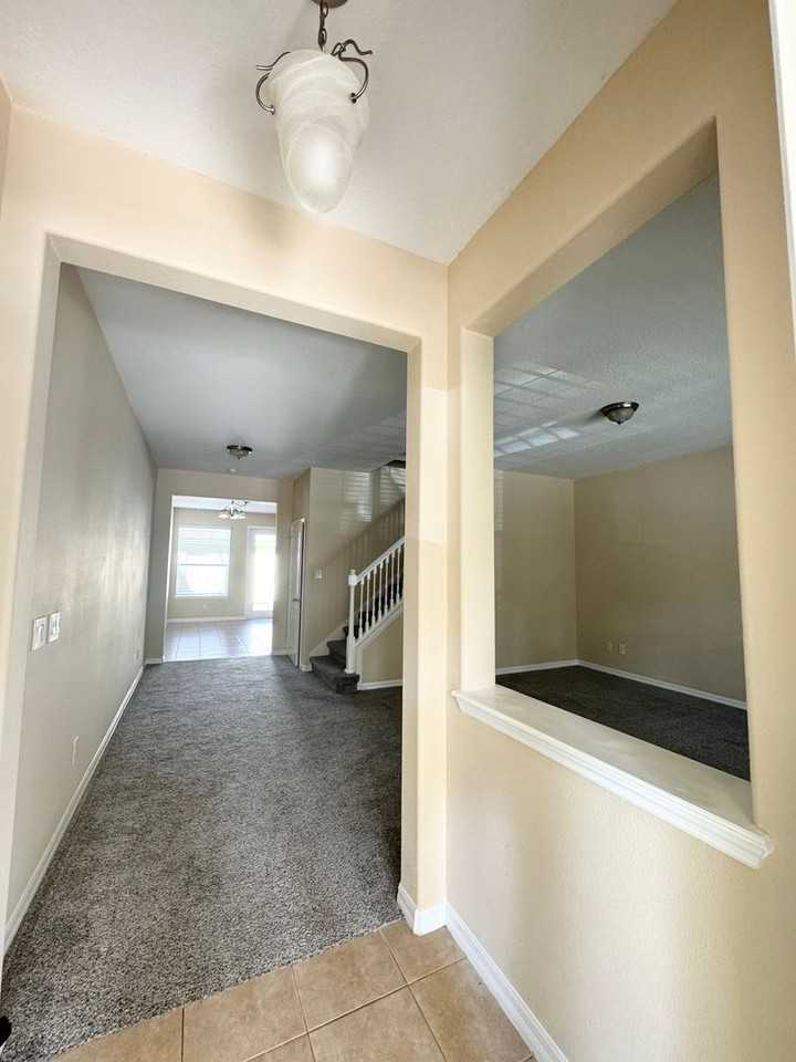 7314 Brightland St - Photo 5 of 26