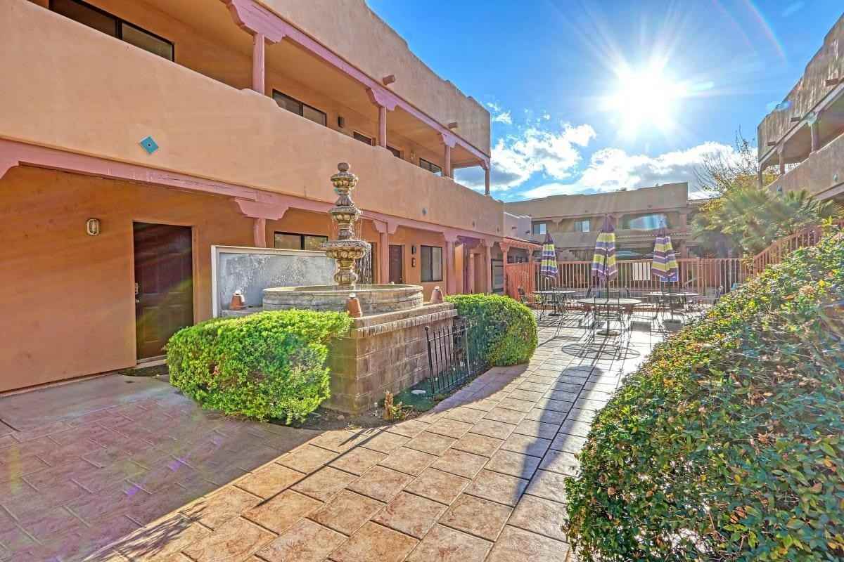 278 S Tegner St - Photo 4 of 32