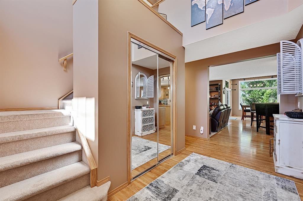 26 Hampstead Rd Nw #1 - Photo 2 of 15