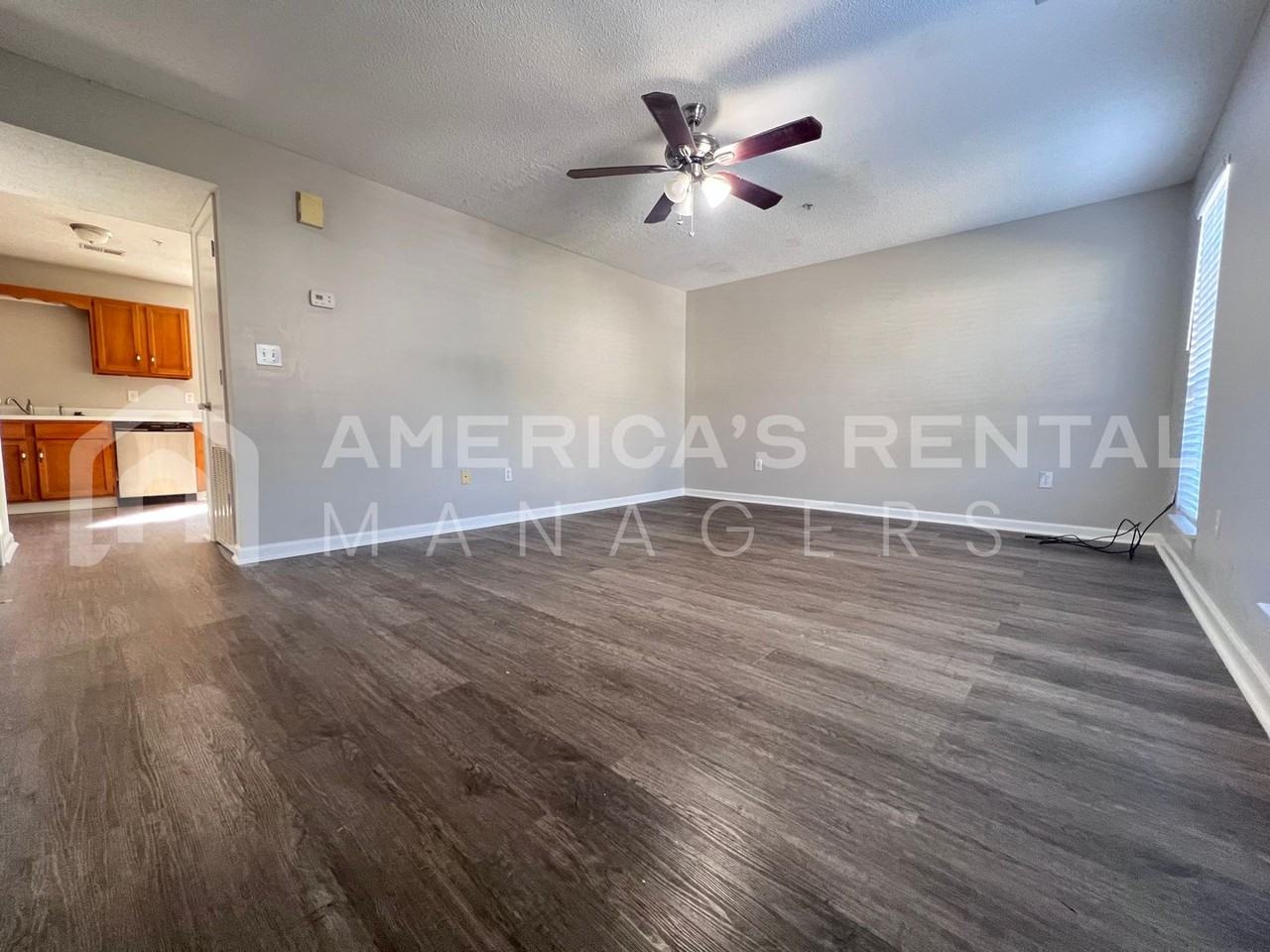 1604 King James Drive - Photo 3 of 36