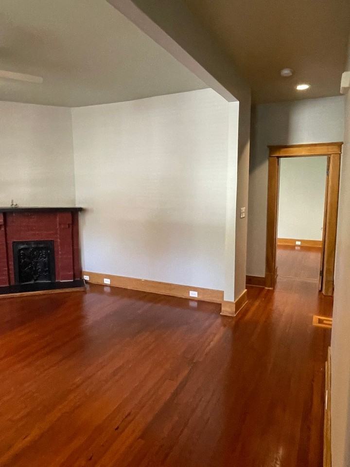 4422 South Liberty Street #1 - Photo 3 of 11