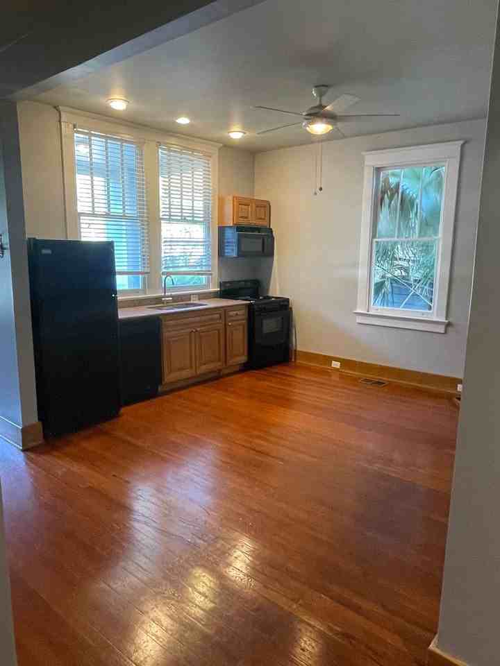 4422 South Liberty Street #1 - Photo 5 of 11