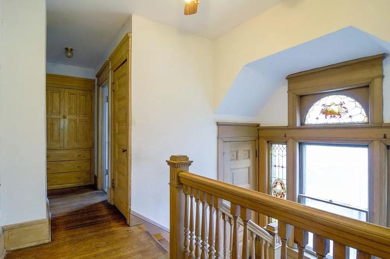 1866 Marshall Ave - Photo 2 of 11