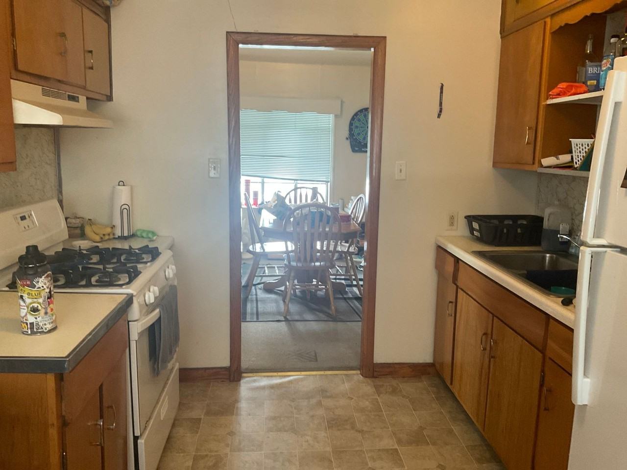 2854 University Ave - Photo 4 of 10