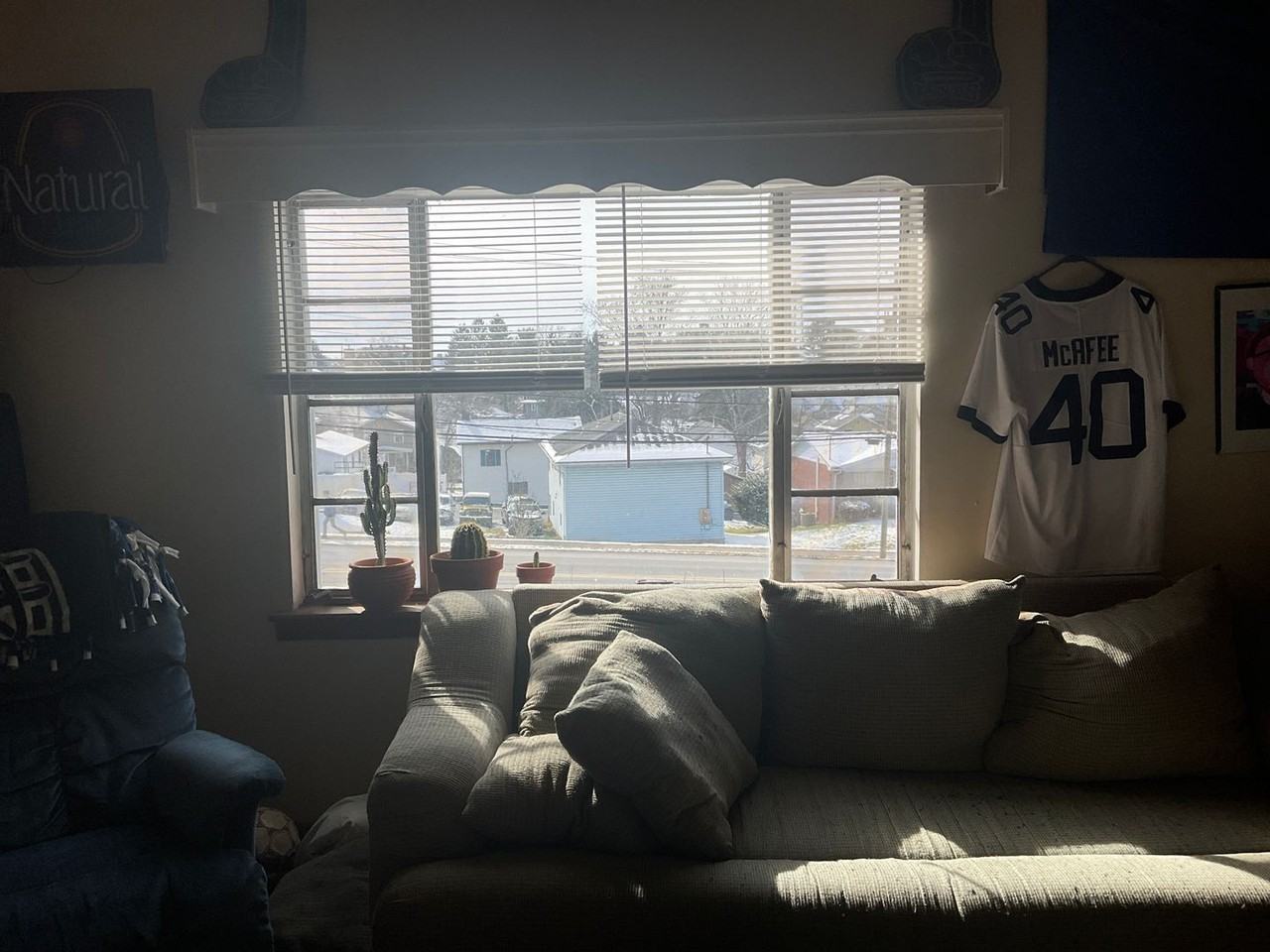 2854 University Ave - Photo 6 of 10