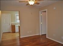 332 E Glenn Ave - Photo 3 of 4